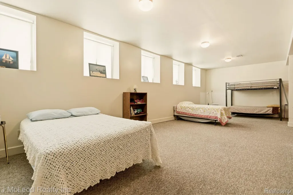 2515 E Akron Road Ellington Township MI 48723