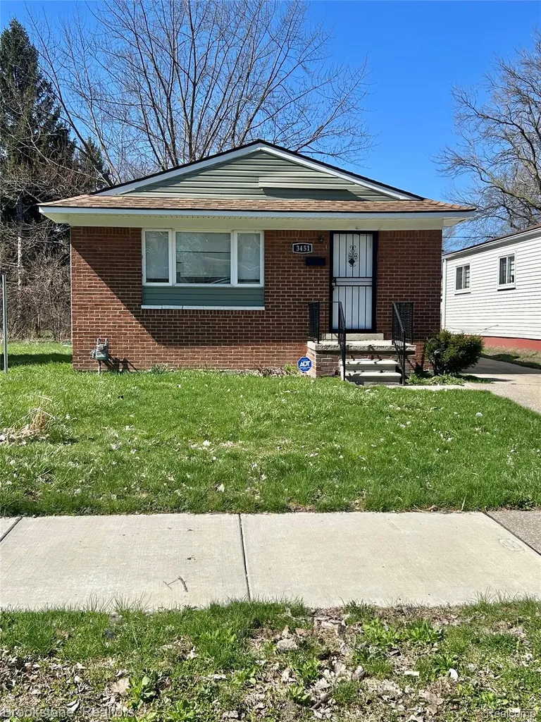 3451 Maxwell Street Detroit City MI 48214