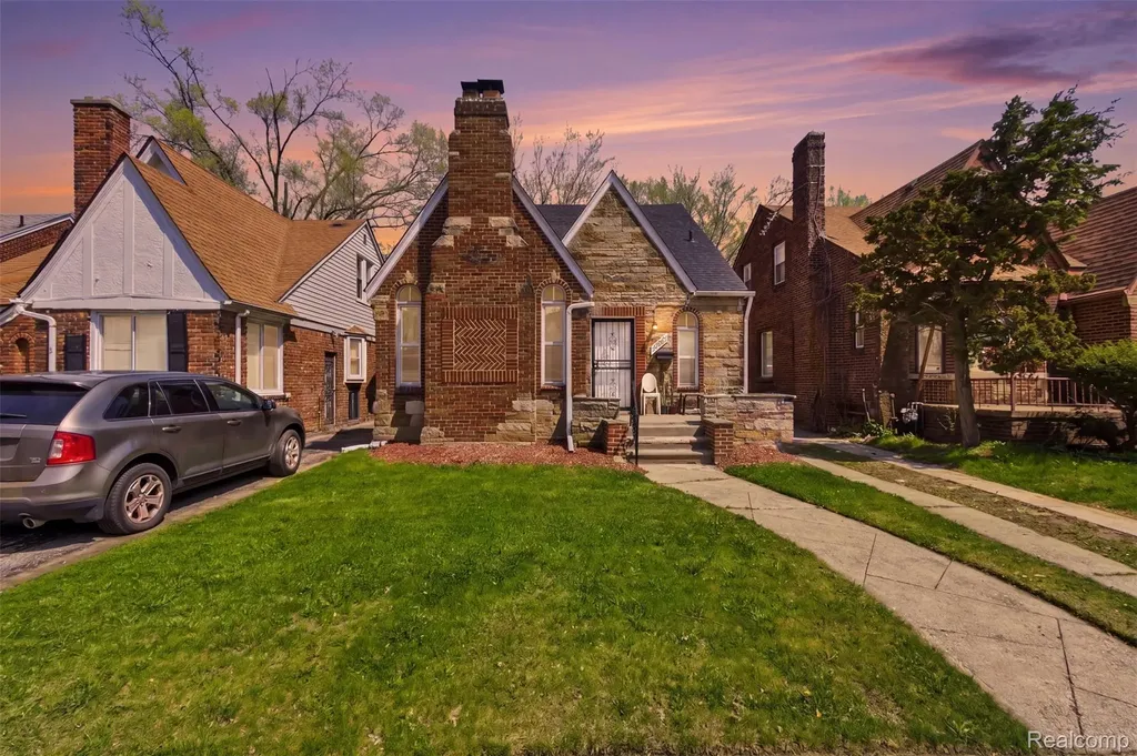 18966 San Juan Drive Detroit City MI 48221