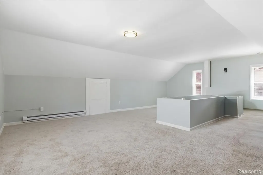 18966 San Juan Drive Detroit City MI 48221