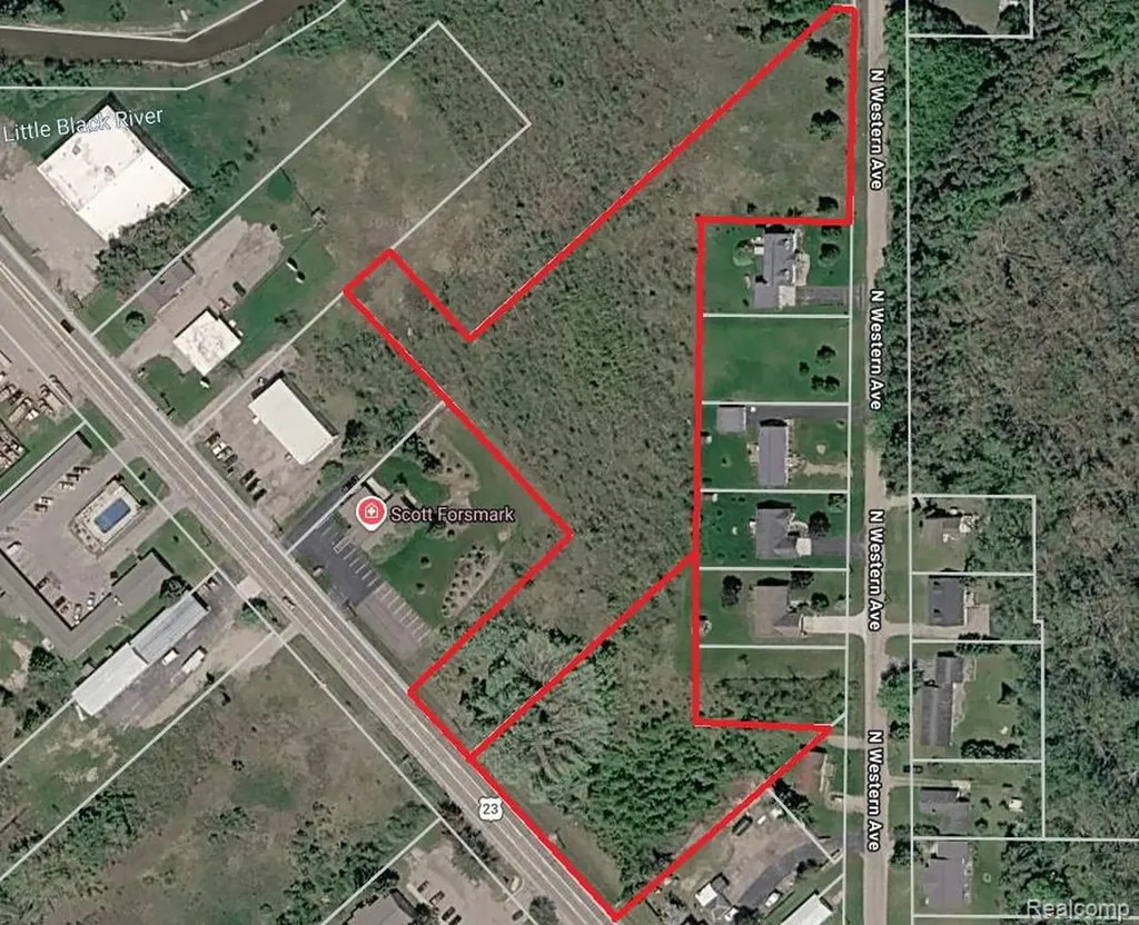 1346 Mackinaw Avenue Cheboygan City MI 49721