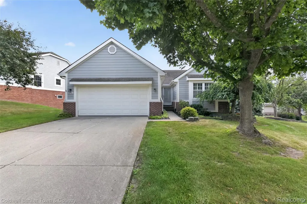 41703 Kirkwood Drive Novi City MI 48377