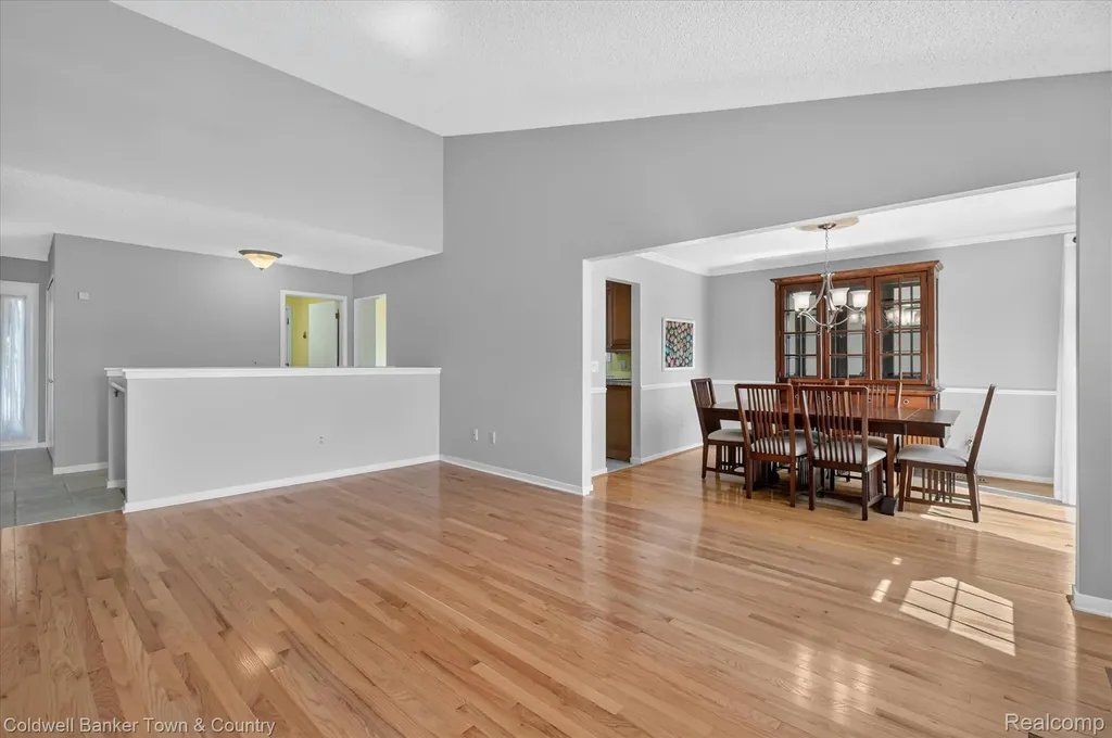 41703 Kirkwood Drive Novi City MI 48377
