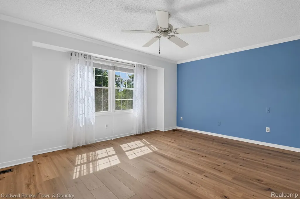 41703 Kirkwood Drive Novi City MI 48377