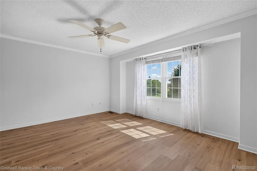 41703 Kirkwood Drive Novi City MI 48377