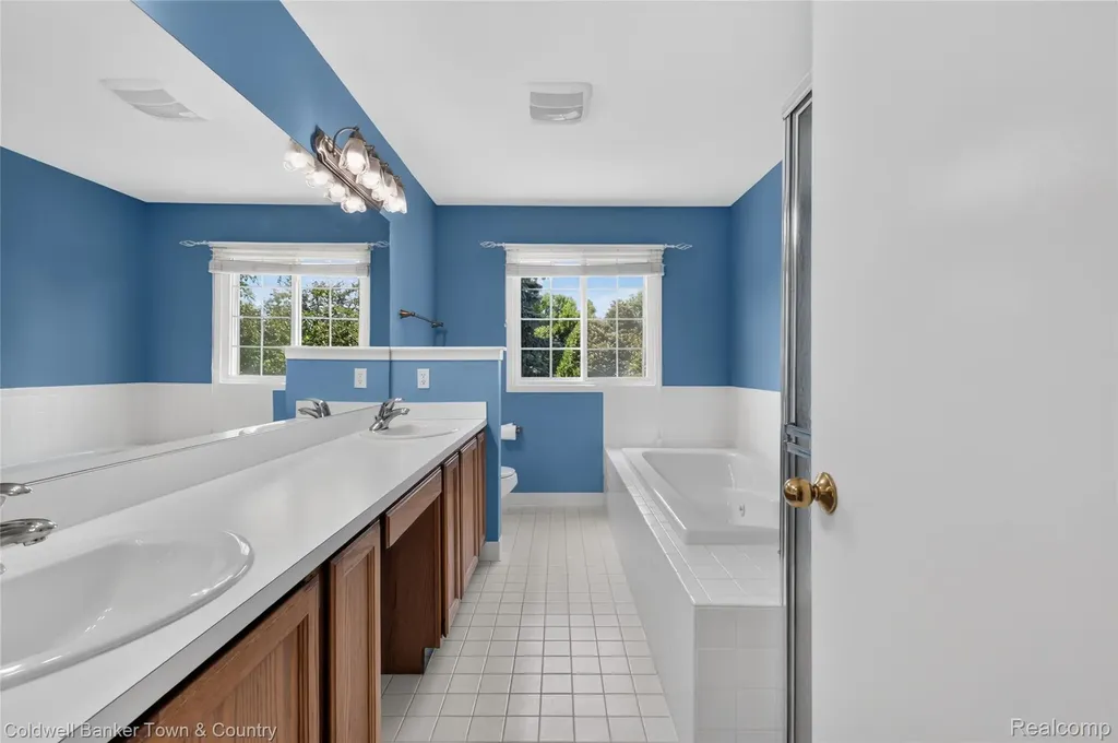 41703 Kirkwood Drive Novi City MI 48377