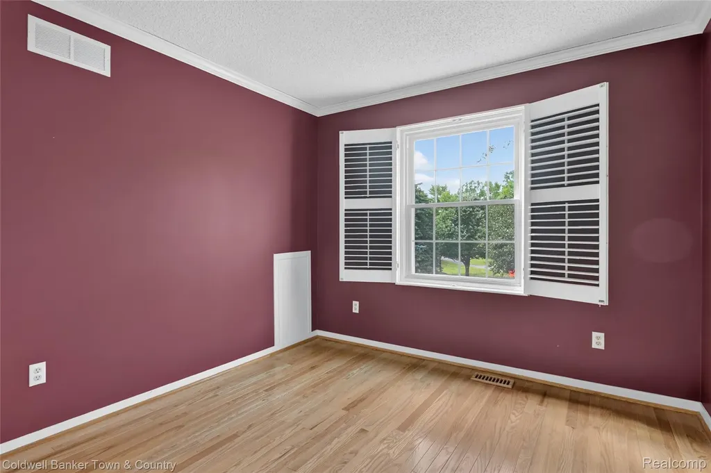 41703 Kirkwood Drive Novi City MI 48377