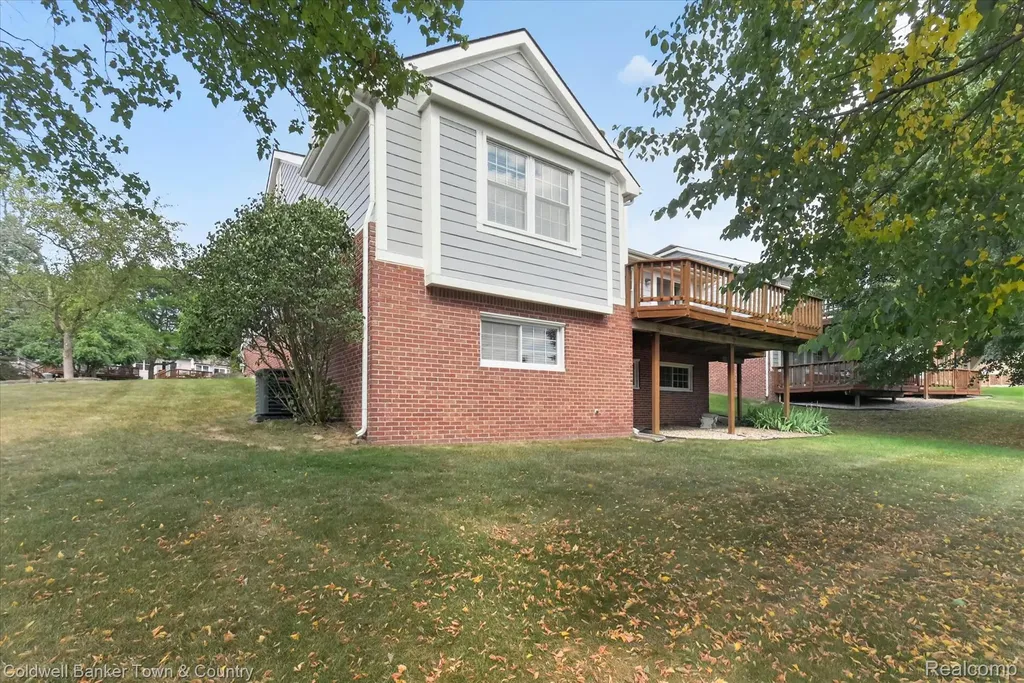 41703 Kirkwood Drive Novi City MI 48377