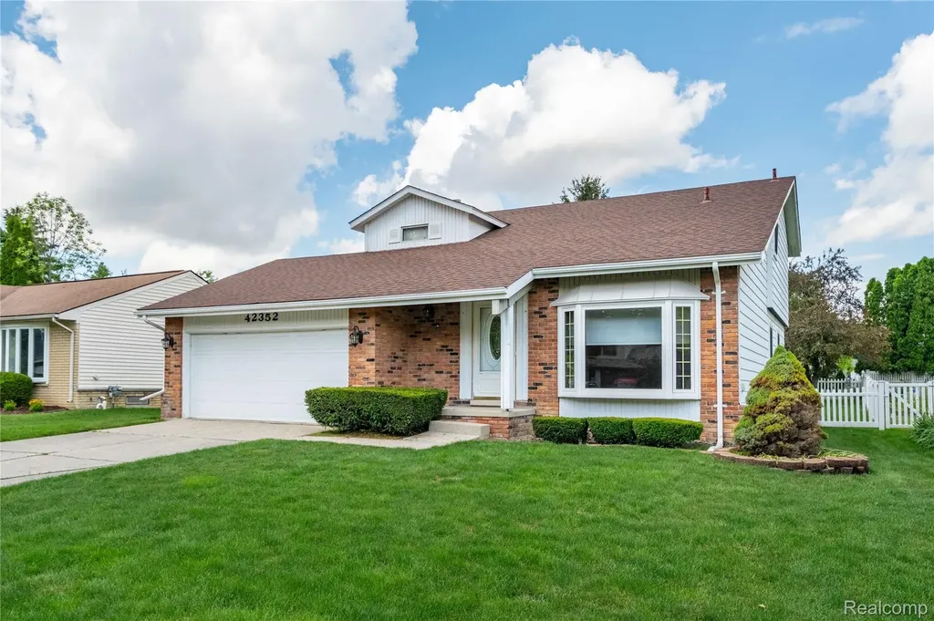 42352 Park Ridge Road Novi City MI 48375
