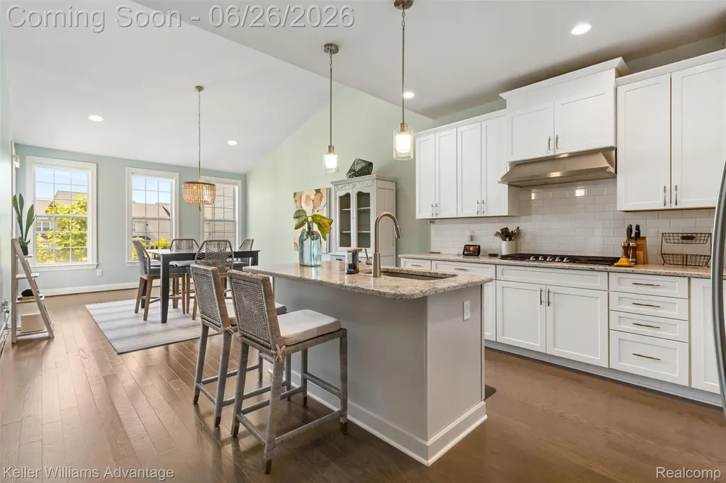 23822 Seminole Trail Novi City MI 48375