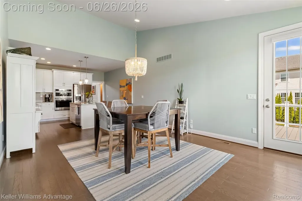 23822 Seminole Trail Novi City MI 48375