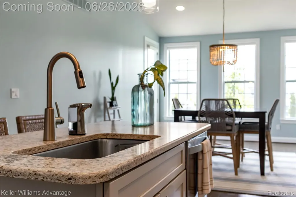 23822 Seminole Trail Novi City MI 48375