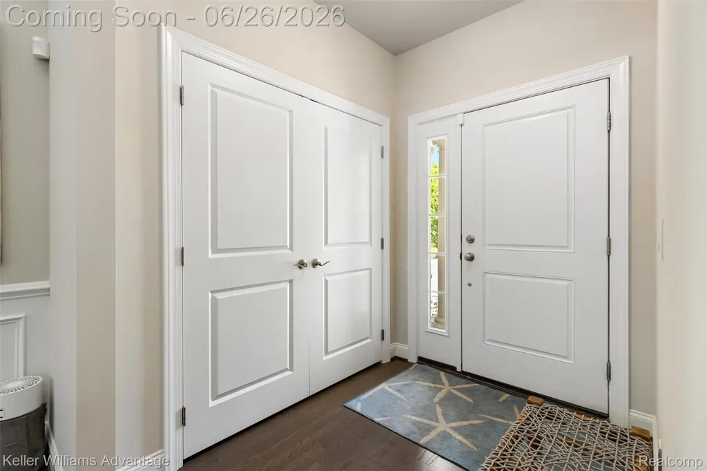 23822 Seminole Trail Novi City MI 48375