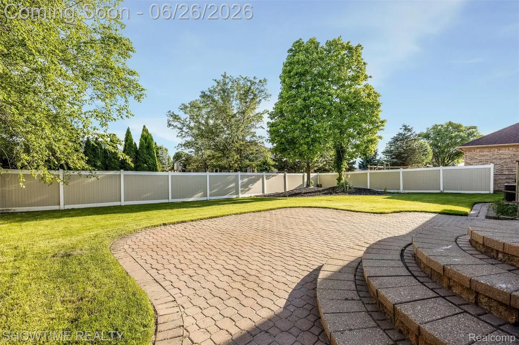 15854 Candle Drive Macomb Township MI 48042