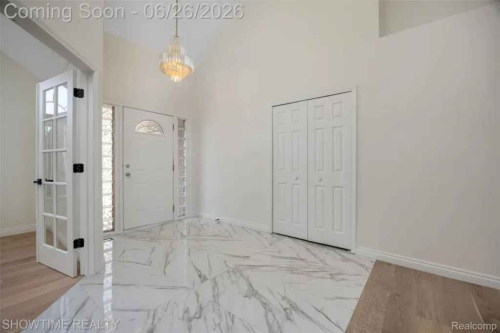 15854 Candle Drive Macomb Township MI 48042