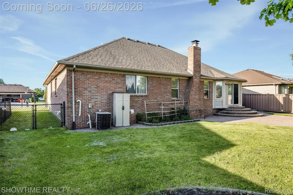 15854 Candle Drive Macomb Township MI 48042