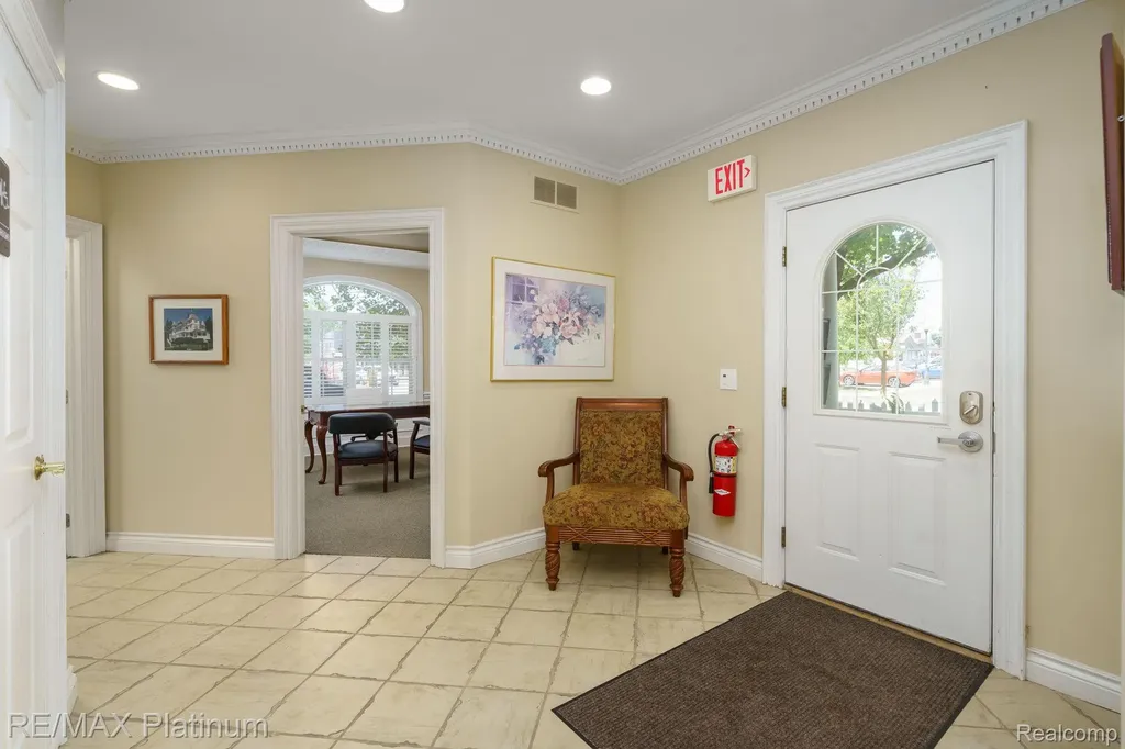206 E Liberty Street Milford Village MI 48381