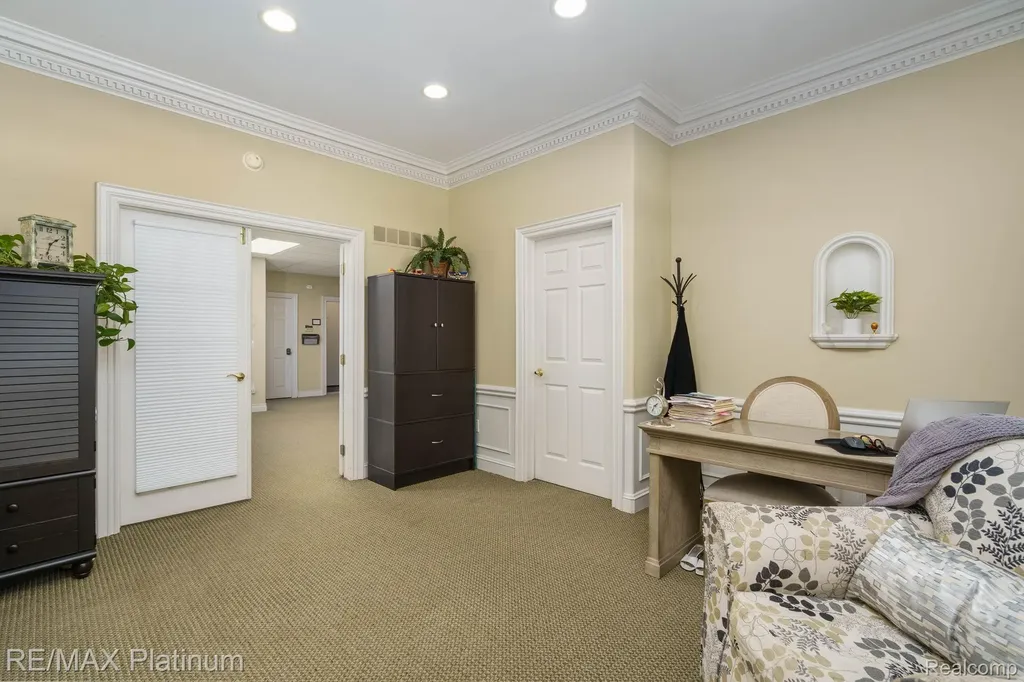 206 E Liberty Street Milford Village MI 48381