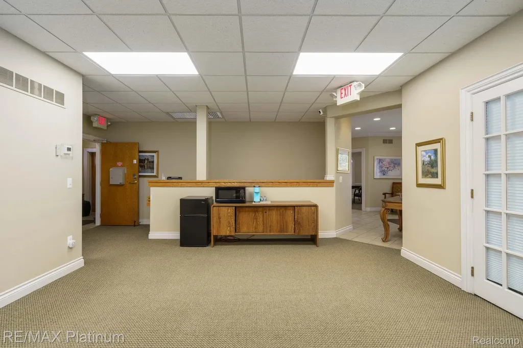 206 E Liberty Street Milford Village MI 48381