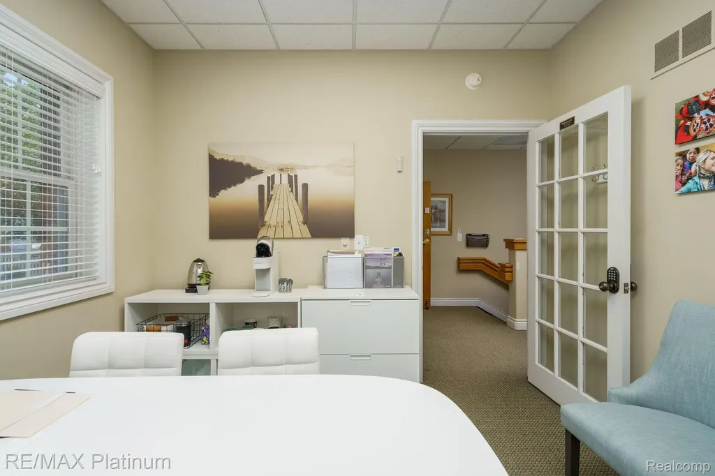 206 E Liberty Street Milford Village MI 48381