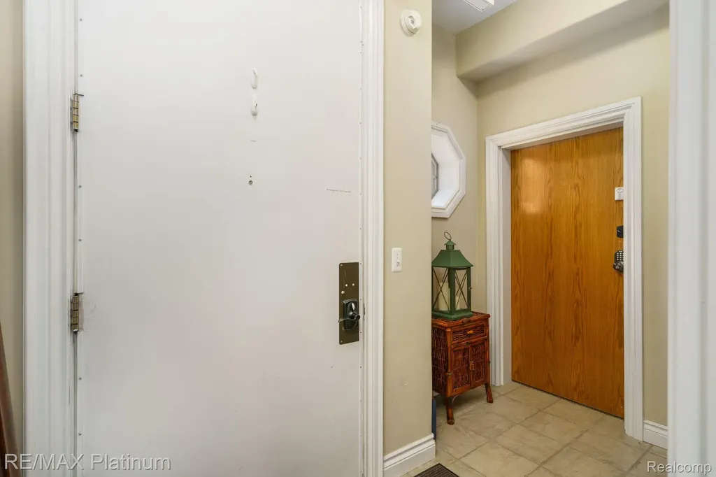 206 E Liberty Street Milford Village MI 48381
