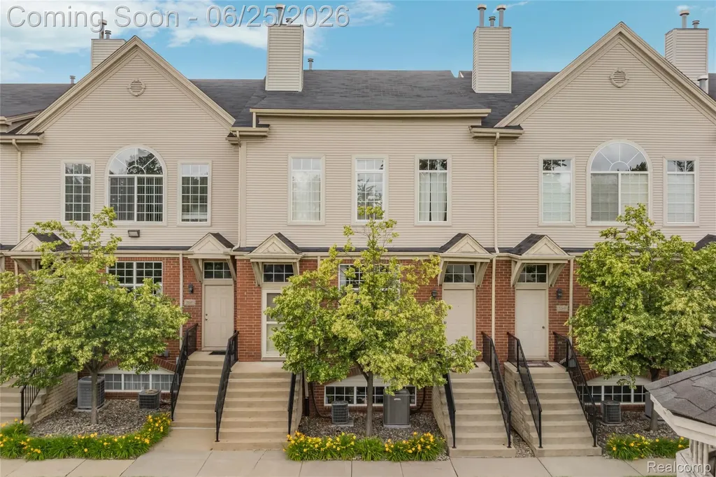 30695 Ardmore Court Novi City MI 48377