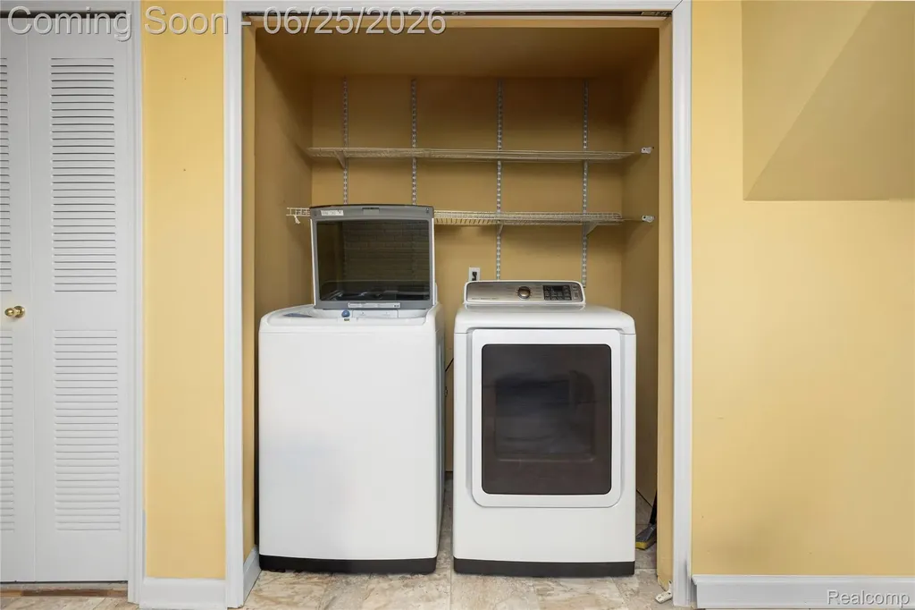 30695 Ardmore Court Novi City MI 48377