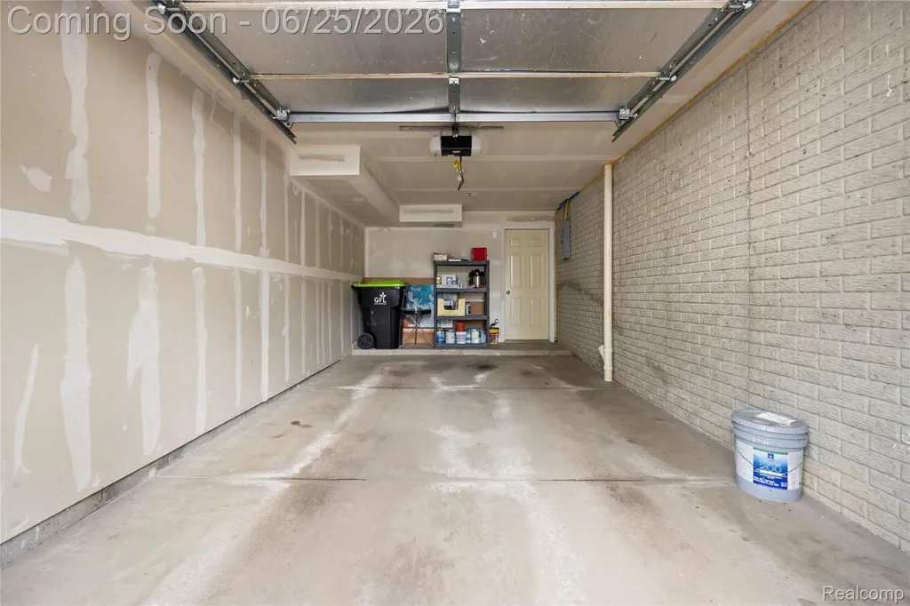 30695 Ardmore Court Novi City MI 48377