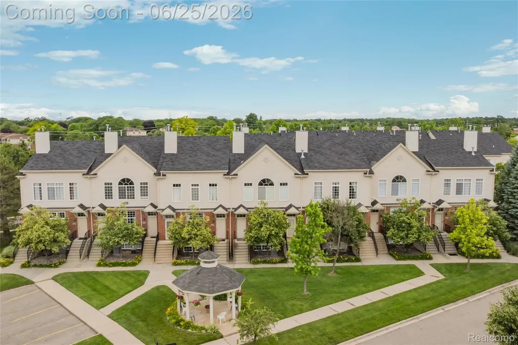 30695 Ardmore Court Novi City MI 48377