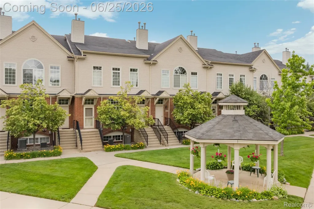 30695 Ardmore Court Novi City MI 48377