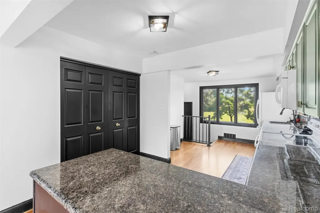 5843 W Dewey Road Owosso Charter Township MI 48867