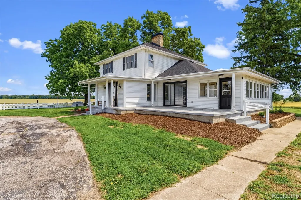 5843 W Dewey Road Owosso Charter Township MI 48867