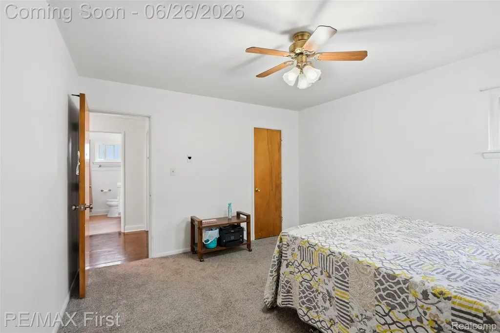 25709 Cubberness Street St. Clair Shores City MI 48081