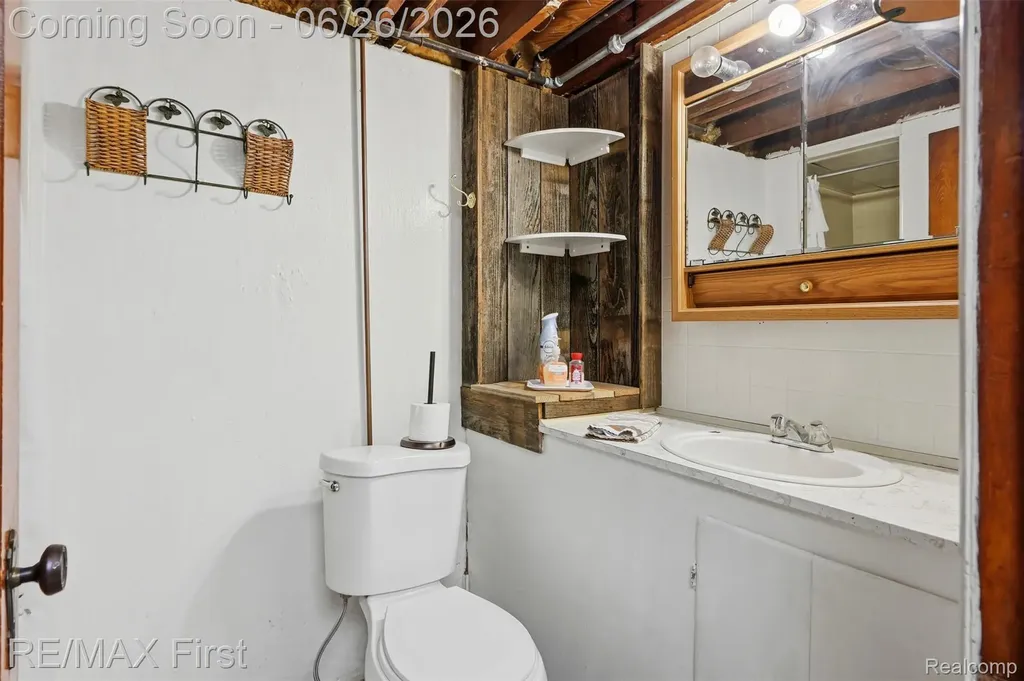 25709 Cubberness Street St. Clair Shores City MI 48081