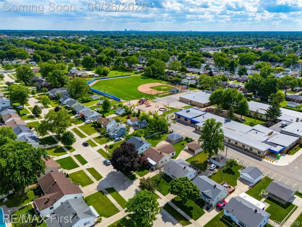 25709 Cubberness Street St. Clair Shores City MI 48081