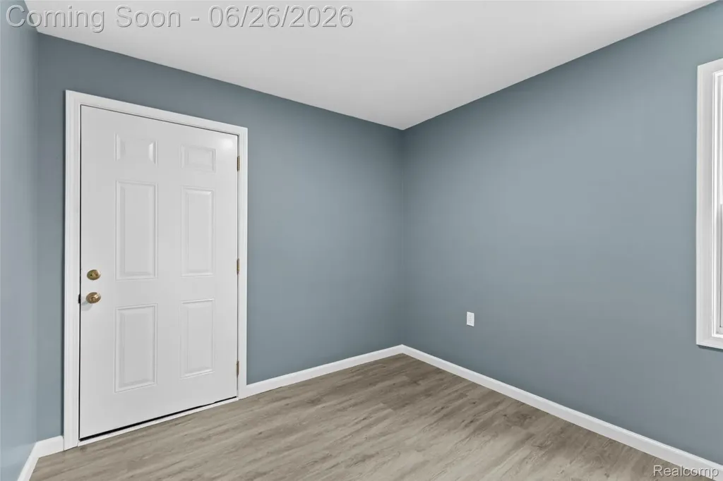 8310 Whitcomb Street Detroit City MI 48228
