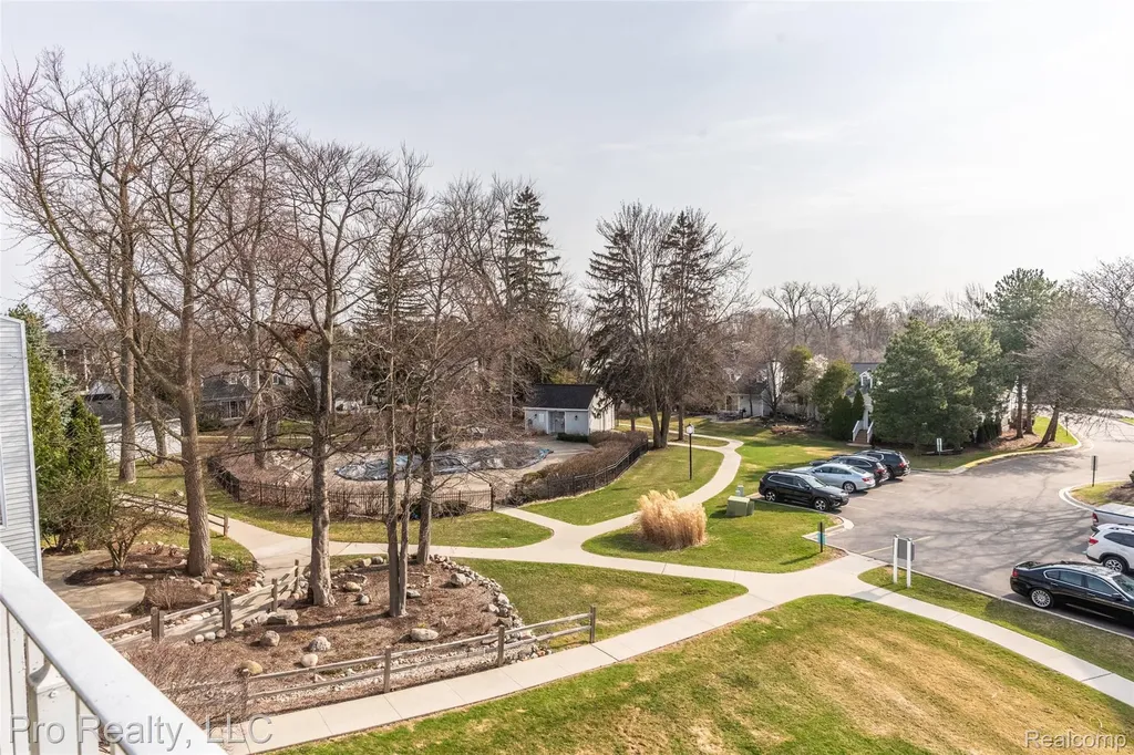 3559 Port Cove Drive Waterford Charter Township MI 48328