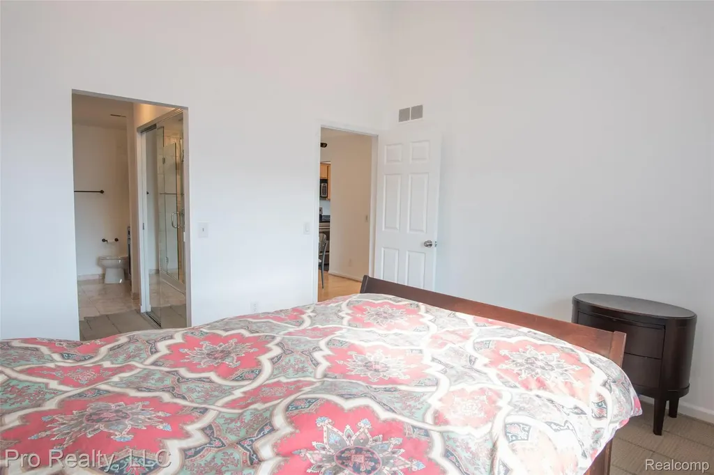 3559 Port Cove Drive Waterford Charter Township MI 48328