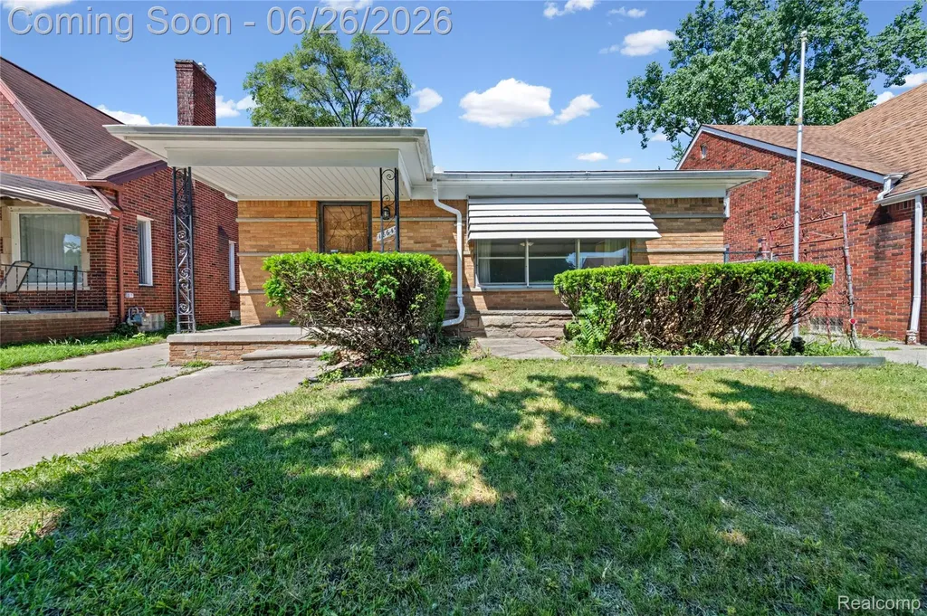 18645 Whitcomb Street Detroit City MI 48235