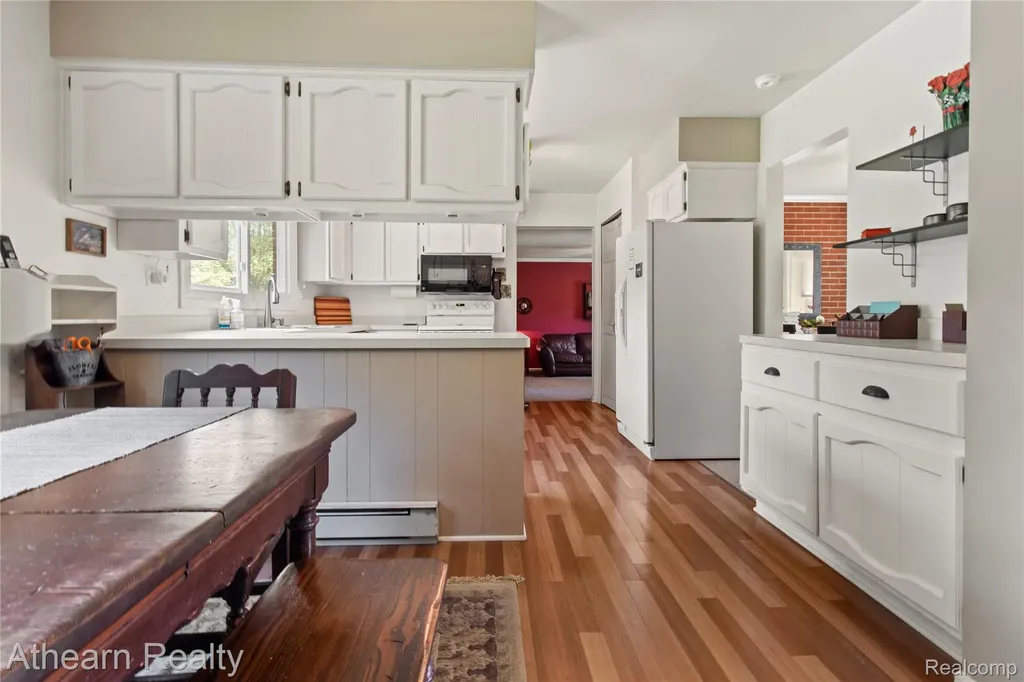 12427 Foley Road Tyrone Township MI 48430