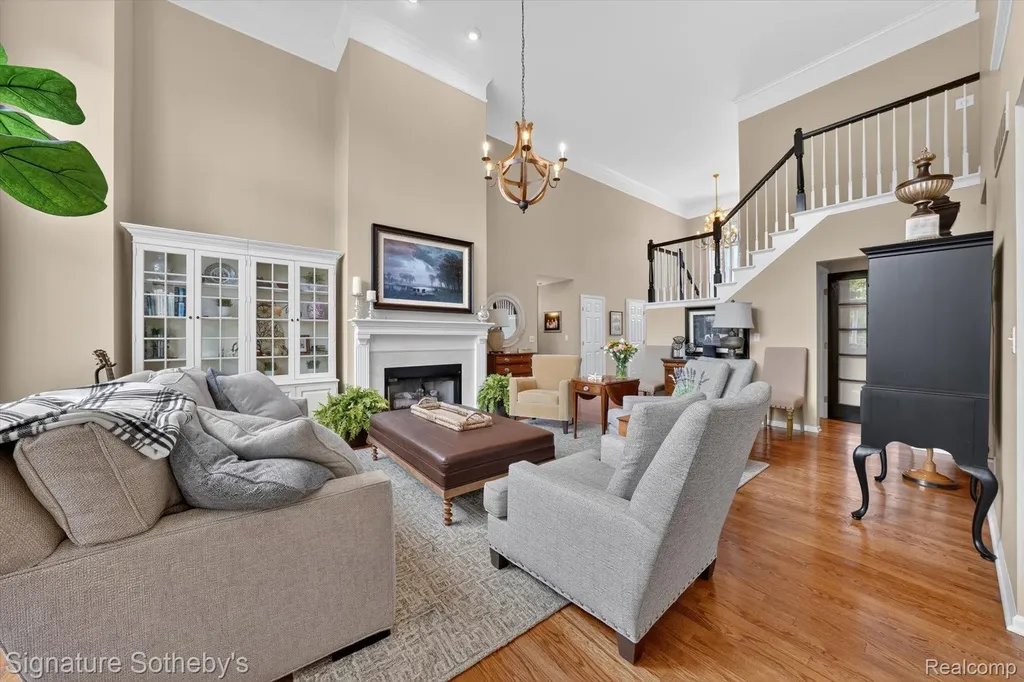 9880 Boulder Court Springfield Charter Township MI 48350