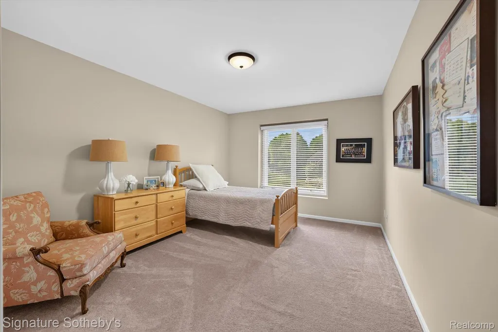 9880 Boulder Court Springfield Charter Township MI 48350