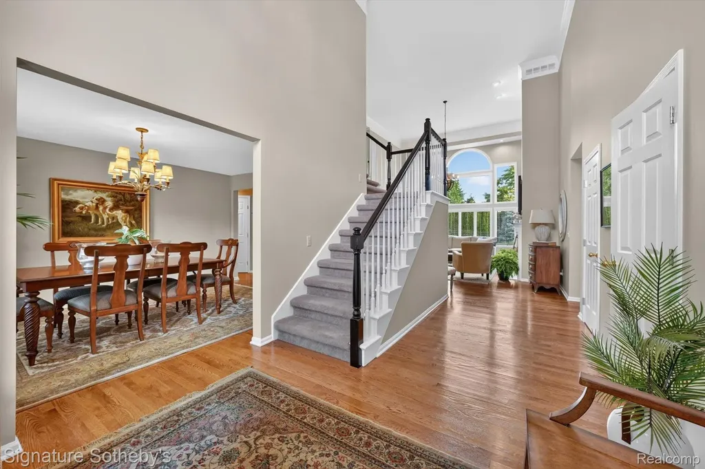 9880 Boulder Court Springfield Charter Township MI 48350
