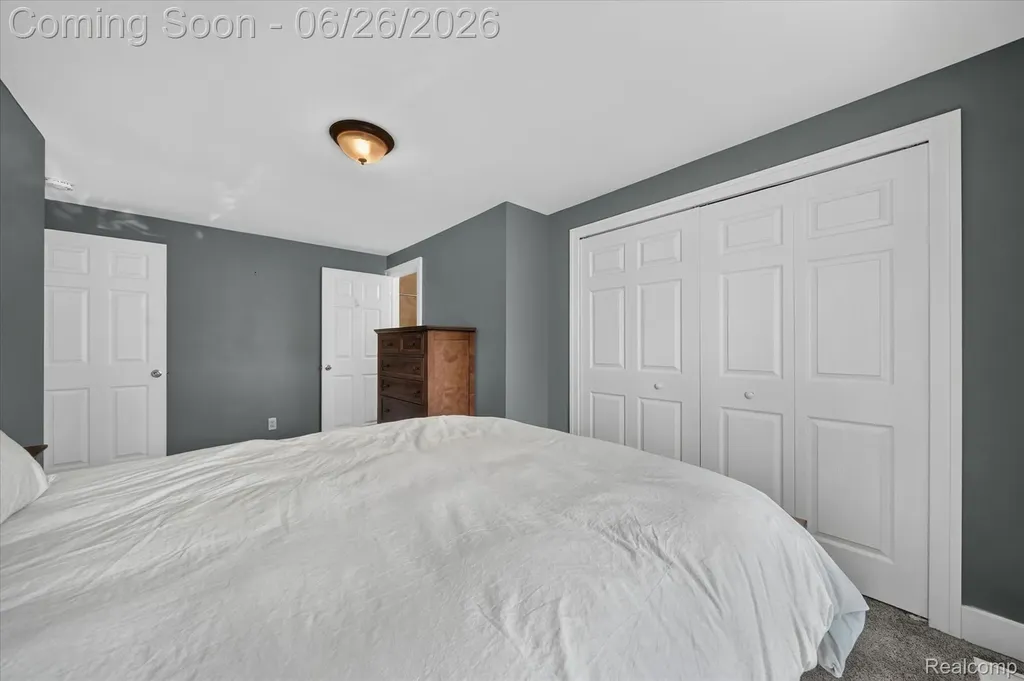 629 Bowers Street Clawson City MI 48017