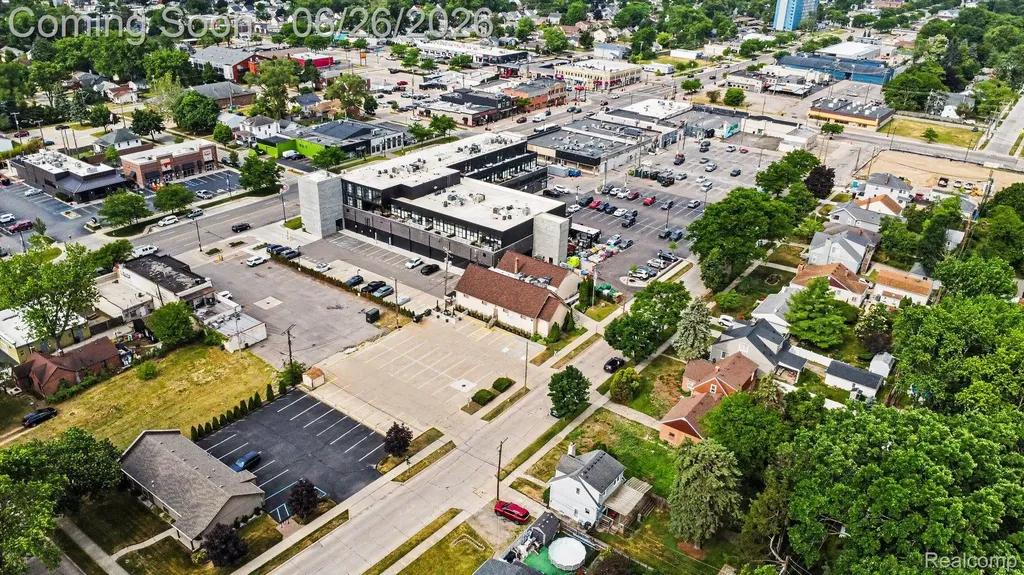 629 Bowers Street Clawson City MI 48017