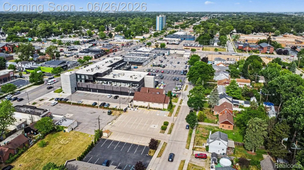 629 Bowers Street Clawson City MI 48017