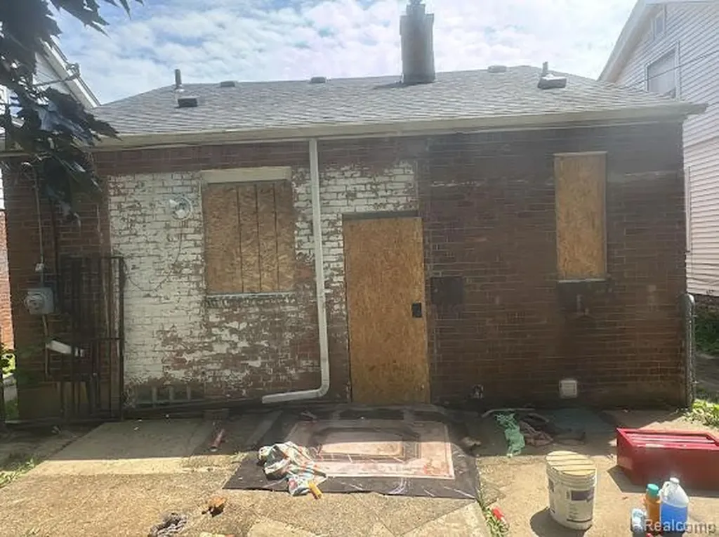9731 Mckinney Street Detroit City MI 48224