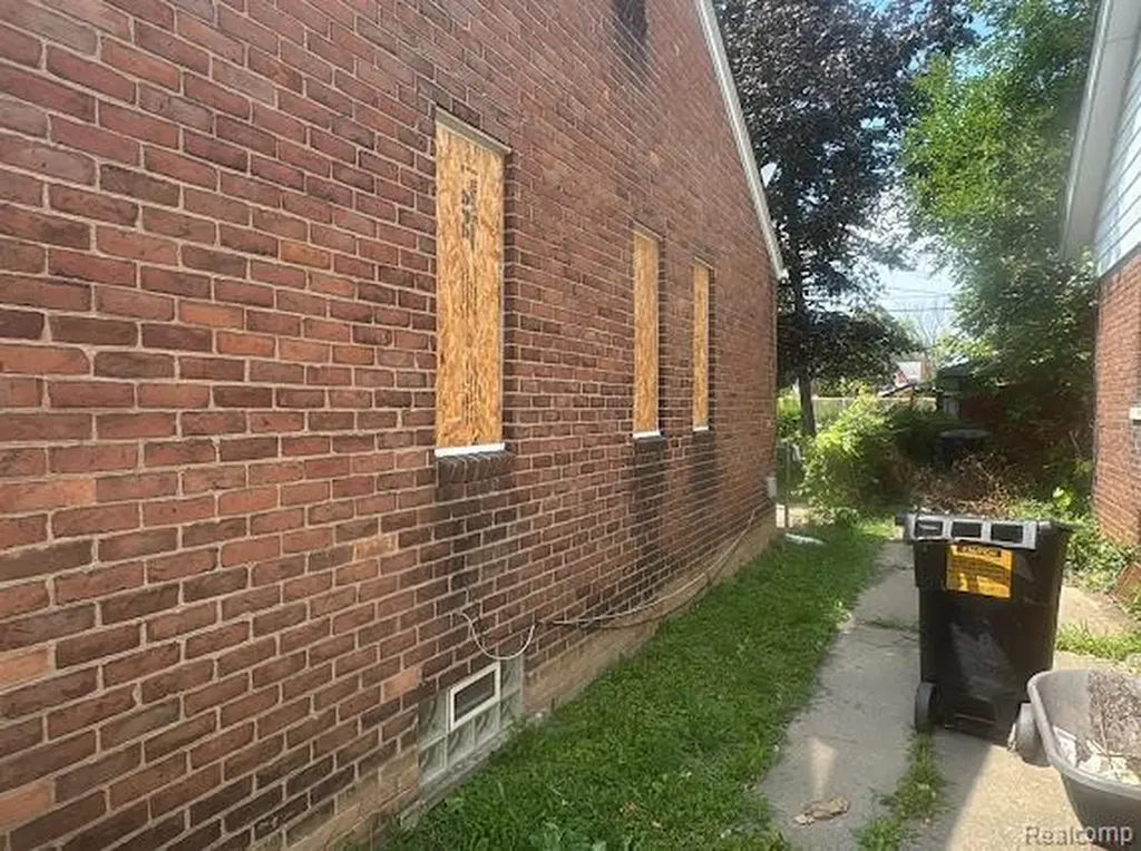 9731 Mckinney Street Detroit City MI 48224