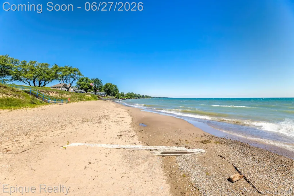 7520 Sunset Boulevard Worth Township MI 48450