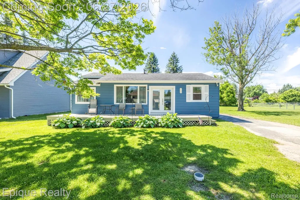 7520 Sunset Boulevard Worth Township MI 48450
